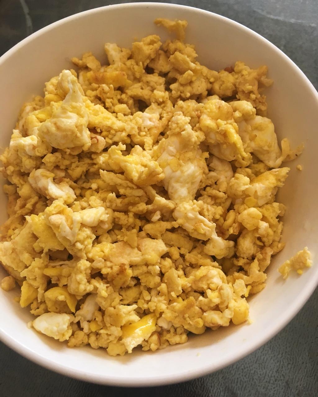 赛螃蟹/蟹黄蛋 (鸭蛋消耗好办法)