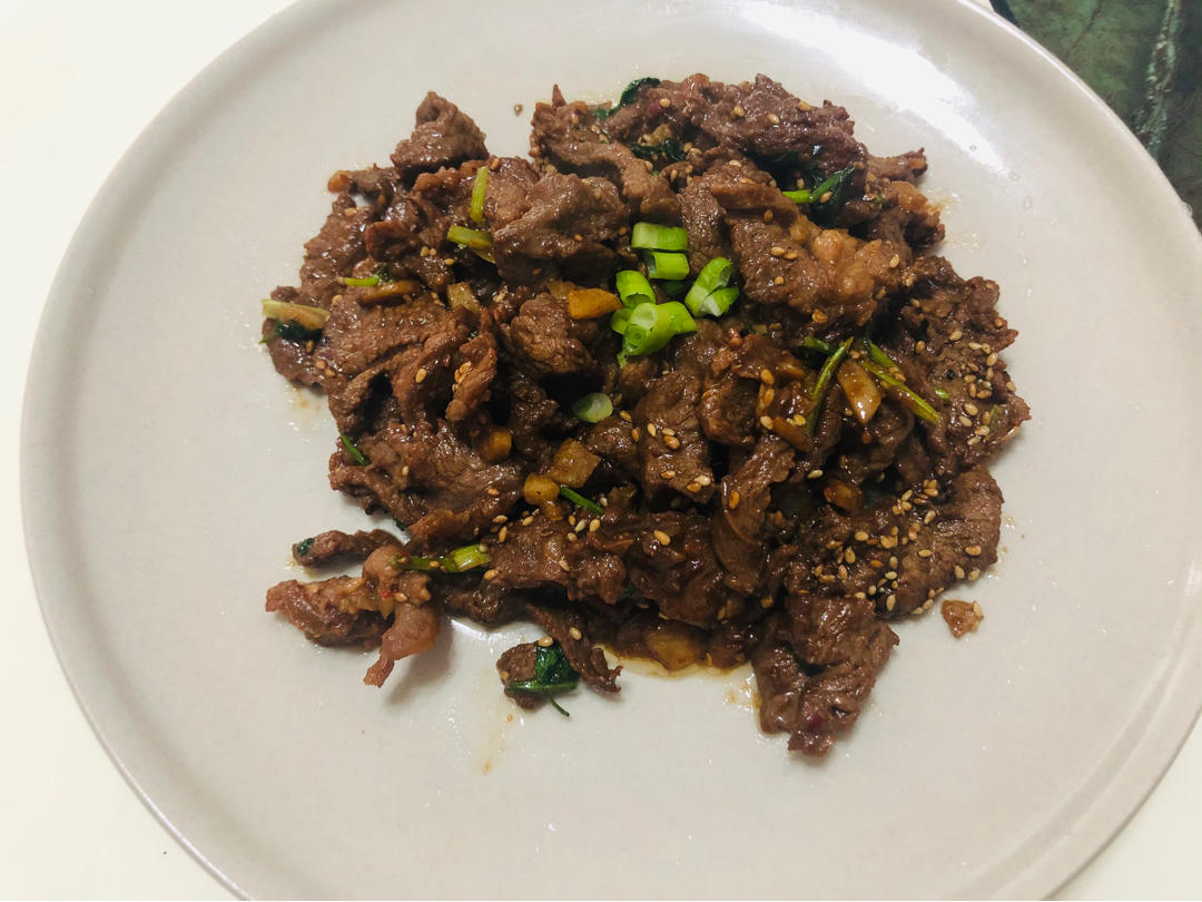 又香又嫩的小炒牛肉（巨好吃，手残党也能做）