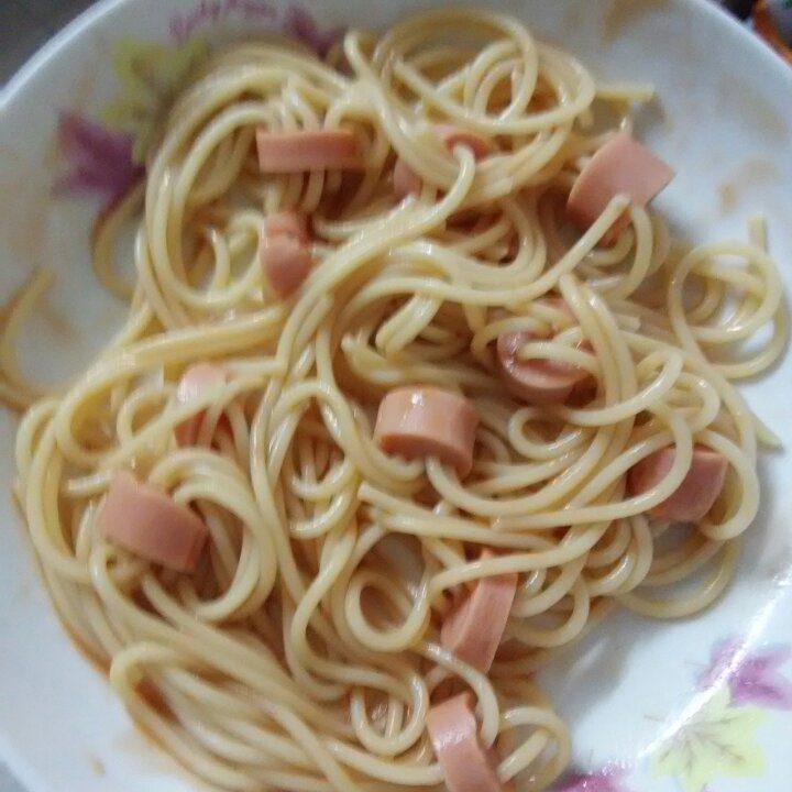 咖喱芝士穿肠意面