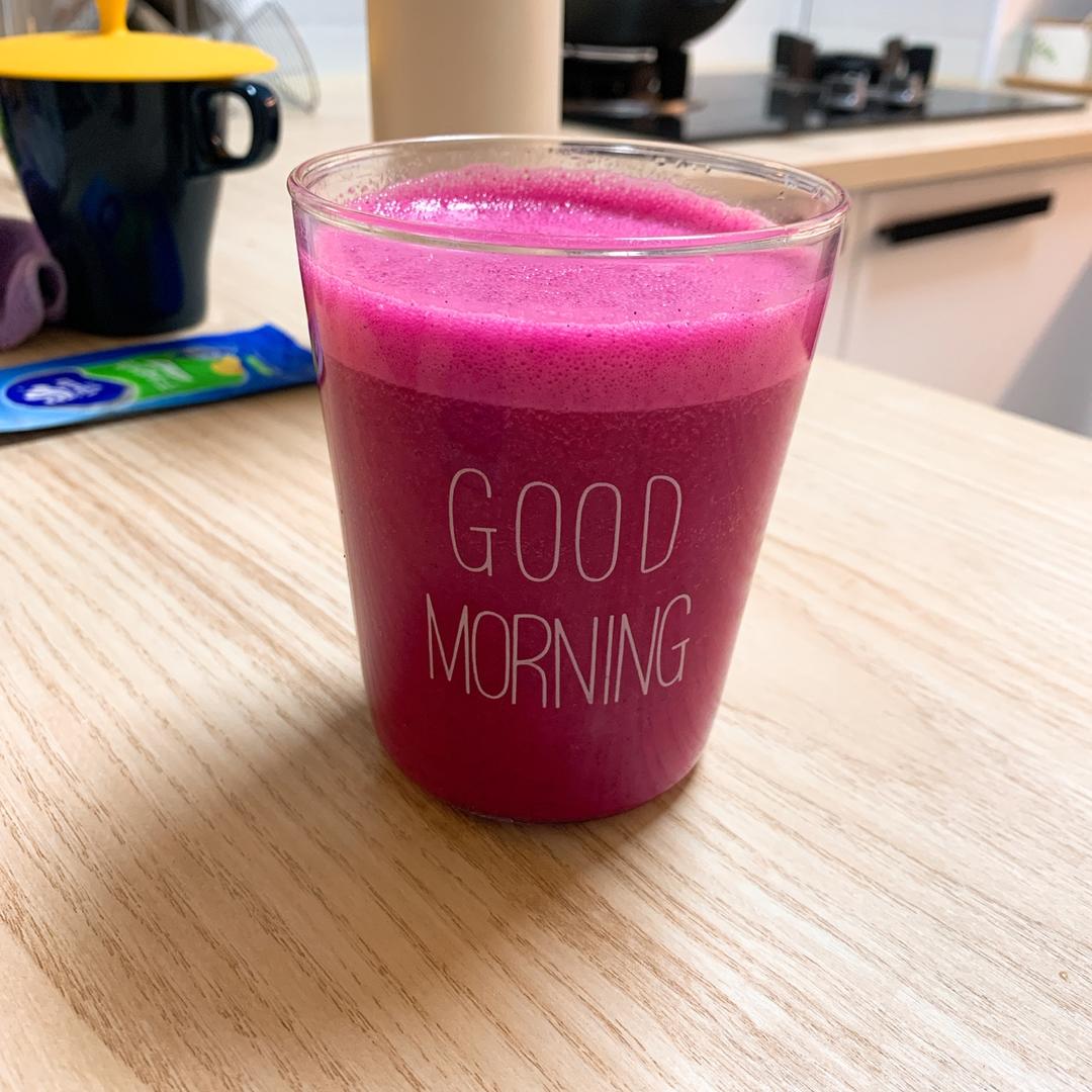 肥宅快乐水—火龙果养乐多