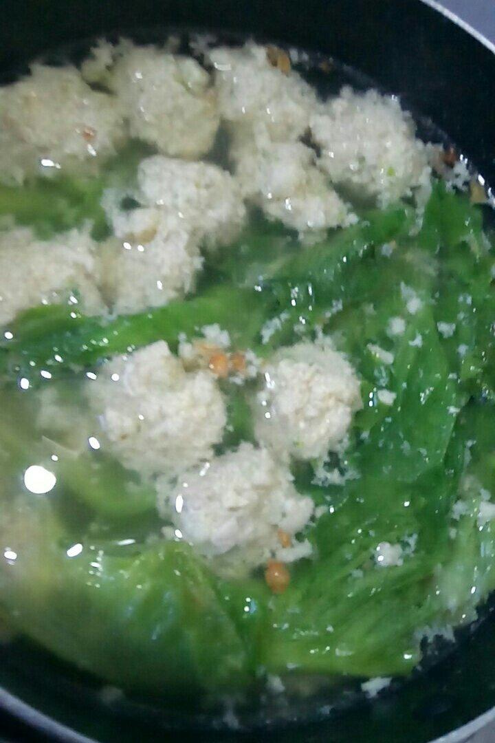 水汆肉丸子