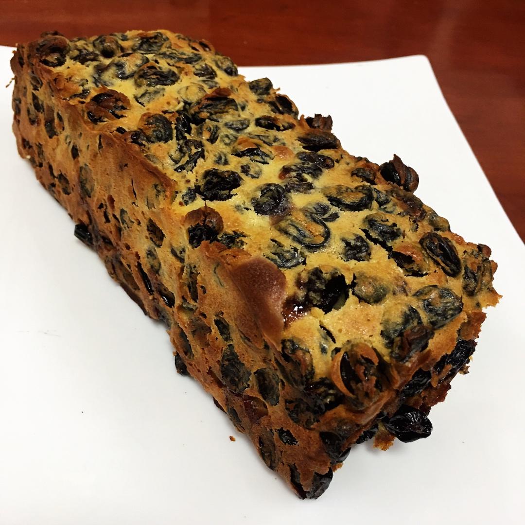 料多到我自己都害怕的豪华版葡萄干磅蛋糕
