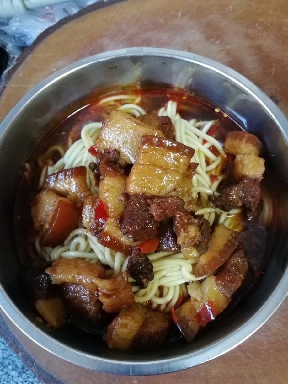 大肉面
