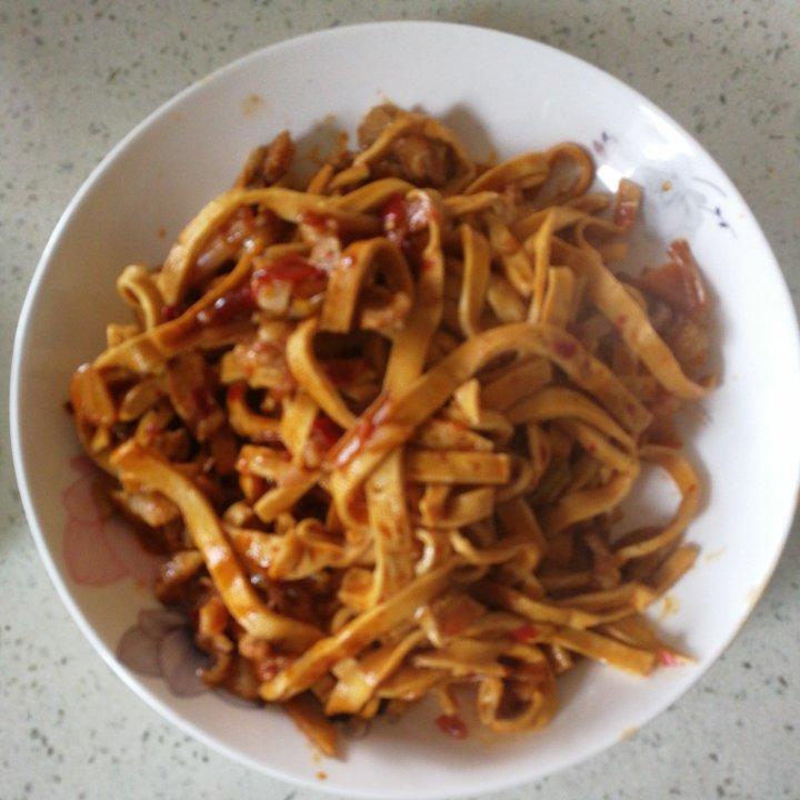 不炸不炒不凉拌的豆腐皮