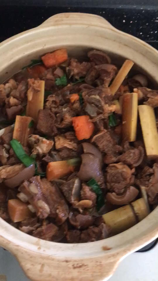 🐑广东人入冬必食！腐乳羊肉煲！好食到lam lam利🔥