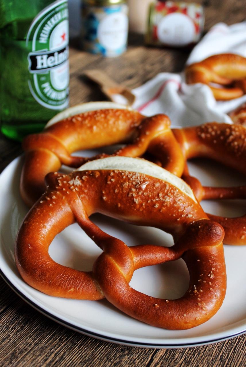 啤酒绝配-德国碱水包