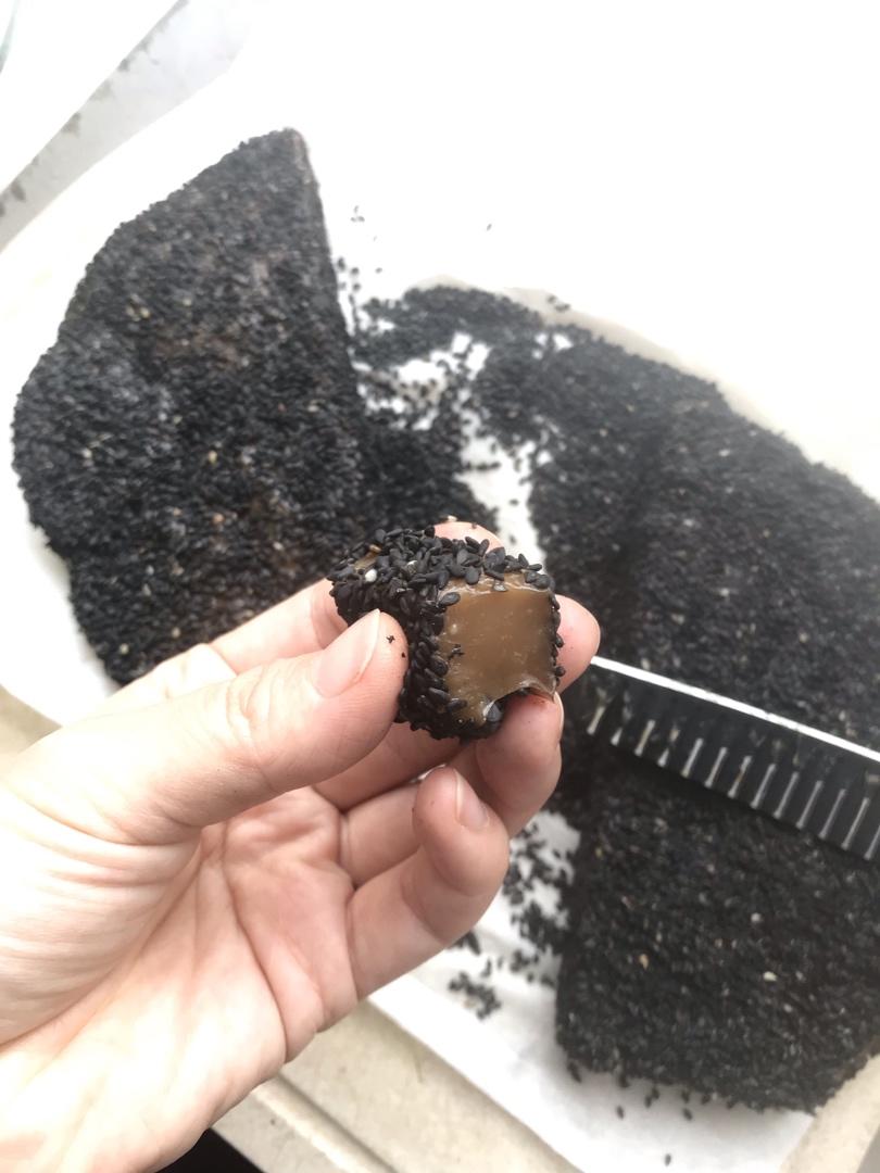 消耗藕粉的牛皮糖