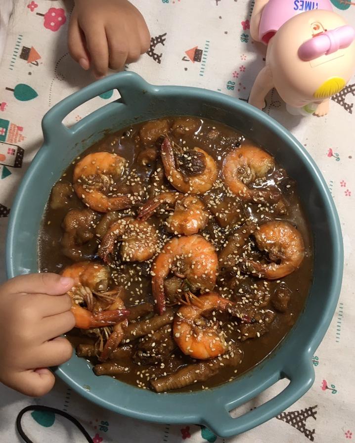 家常鸡爪虾煲