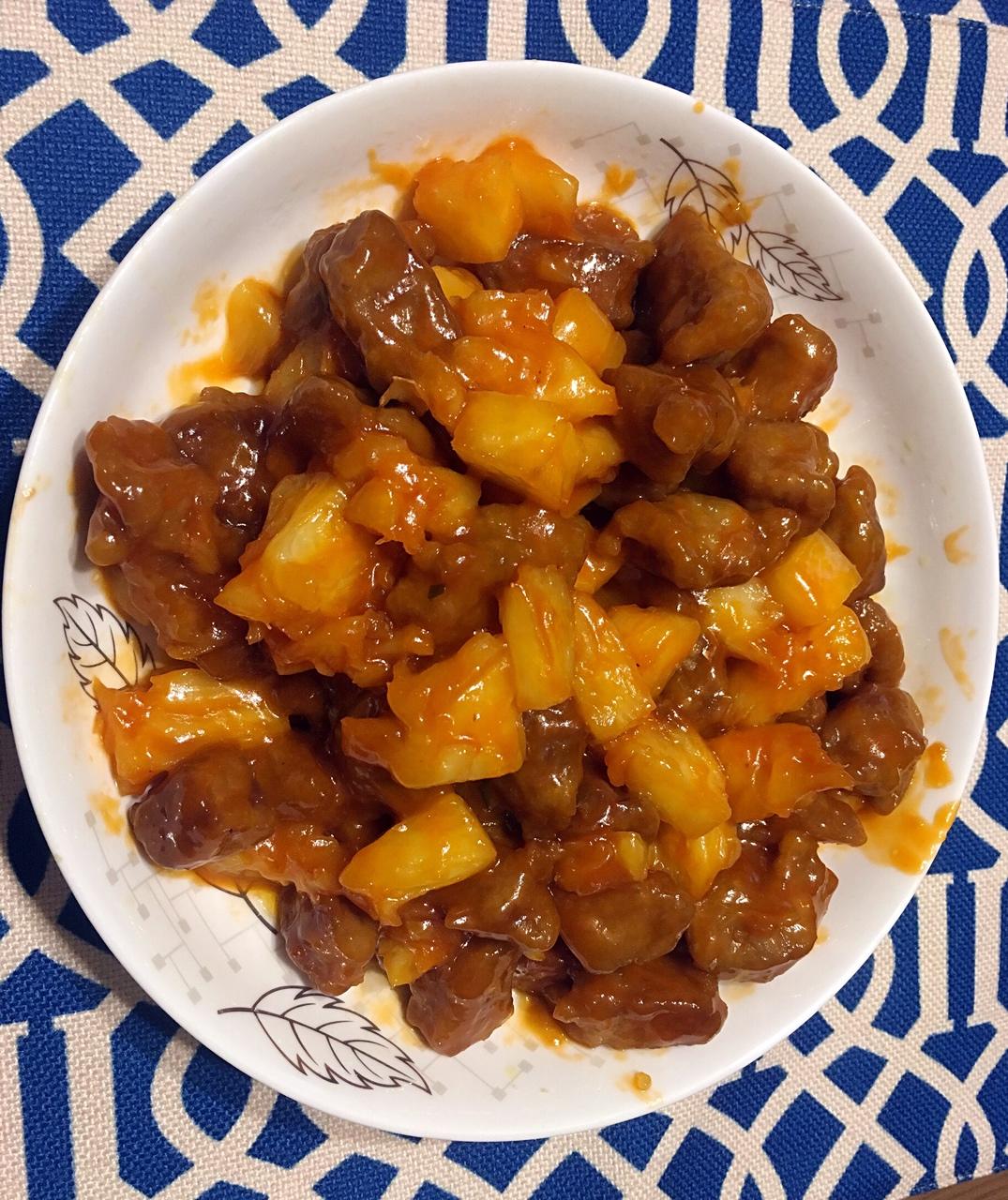 菠萝咕噜肉
