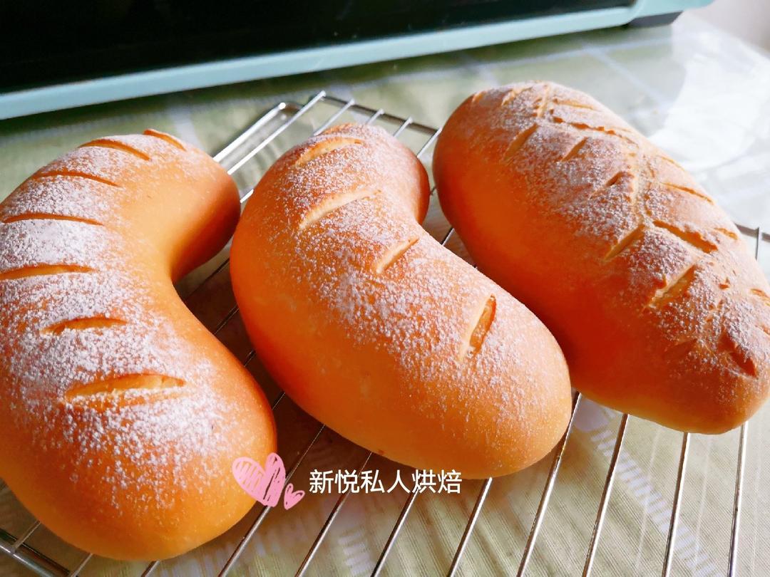 内心柔软的蔓越莓芝士软欧包