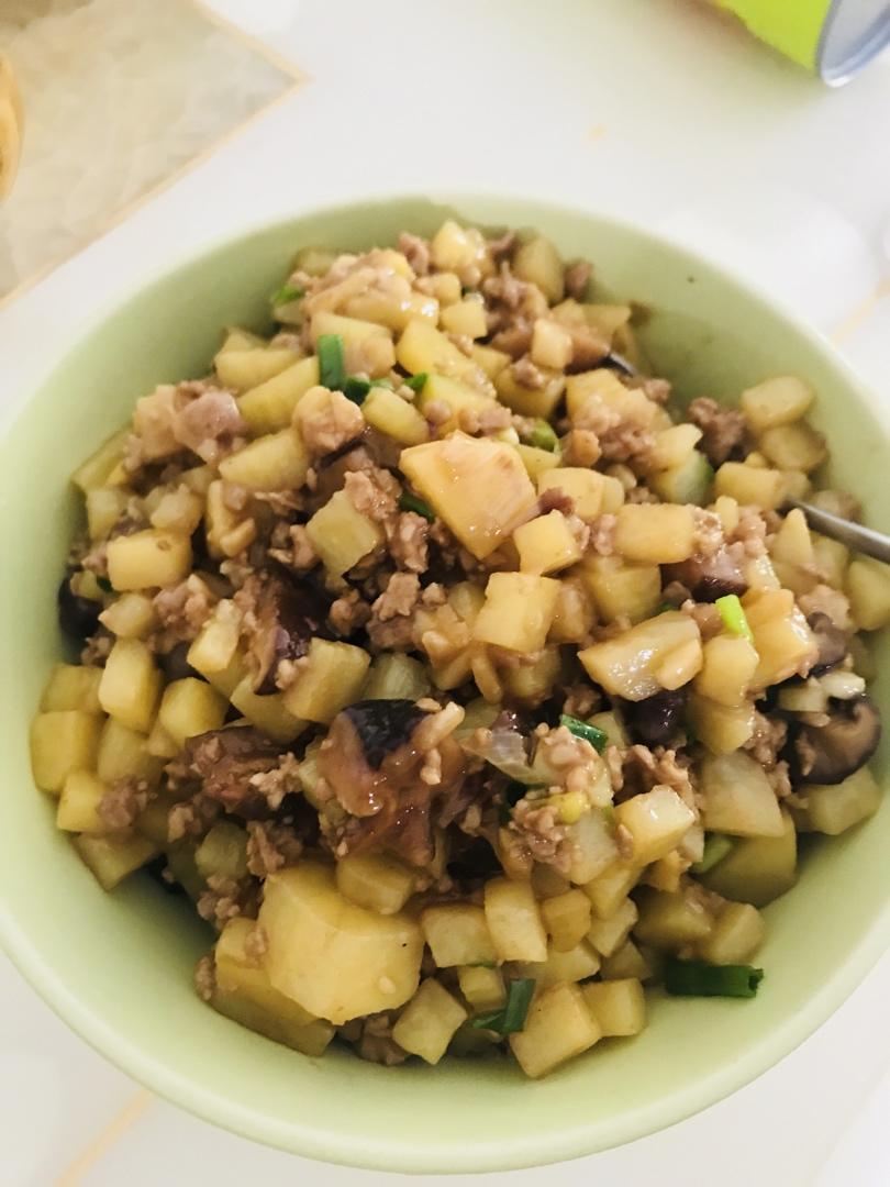 ㊙️香菇土豆肉沫拌饭❗️比外卖还好吃