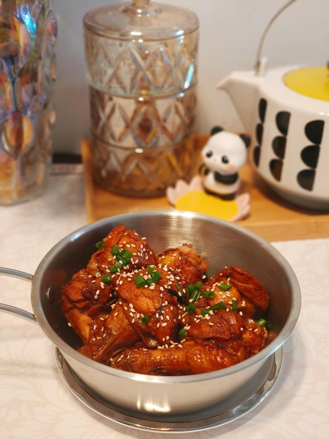 好吃到舔手指的「蒜香蜜汁鸡翅根」👍