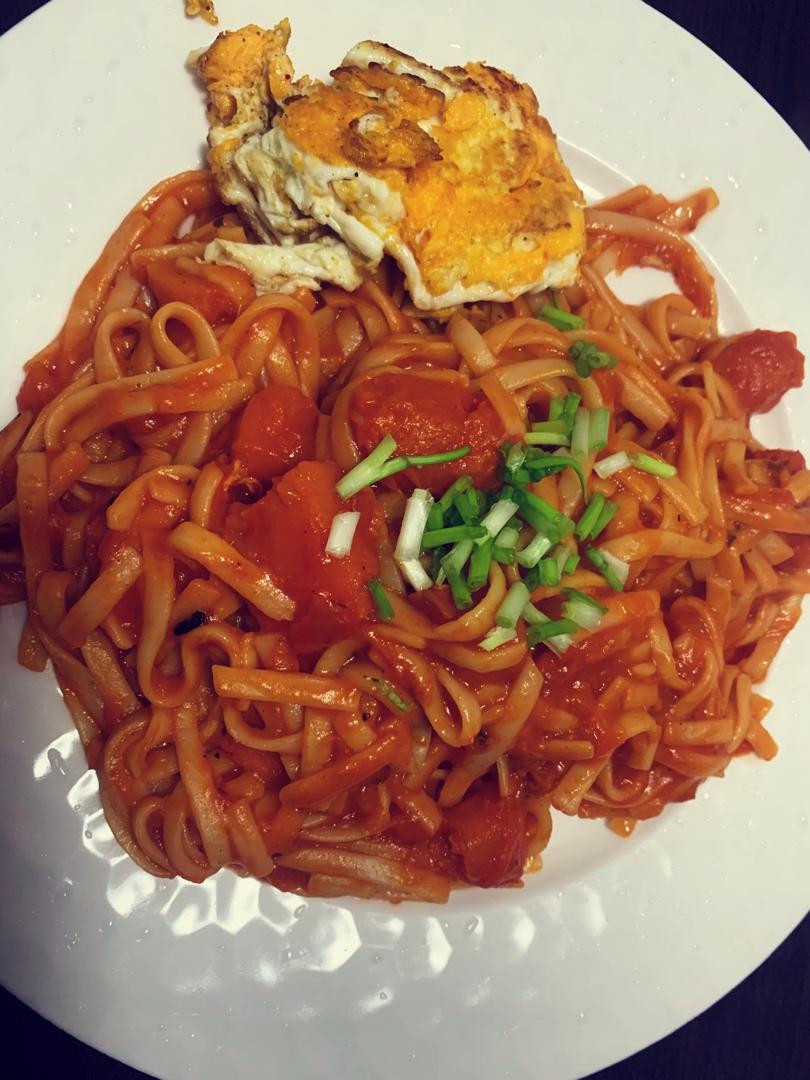 番茄肉酱意大利面