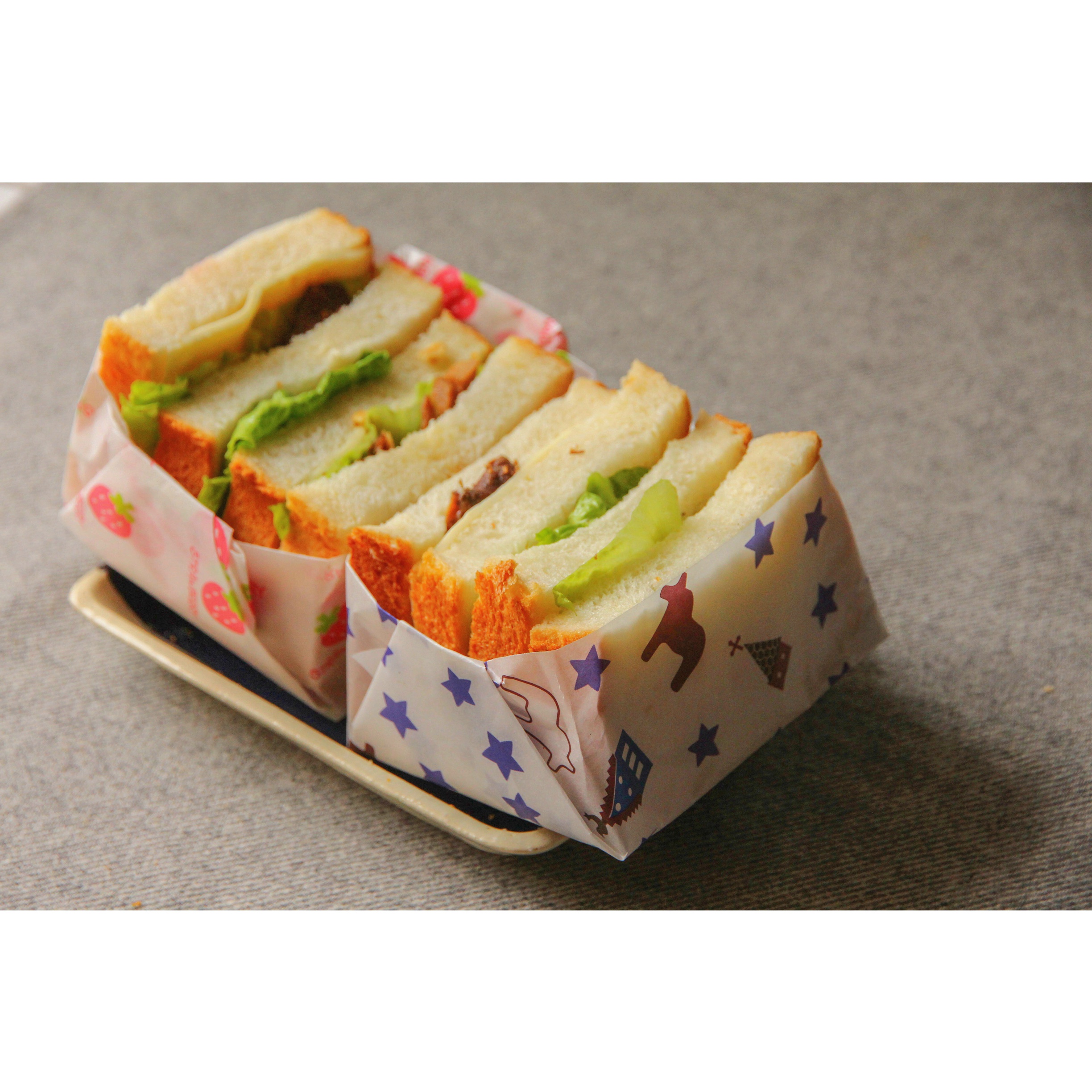 sherry今天喝奶茶了吗做的三明治纸盒折法