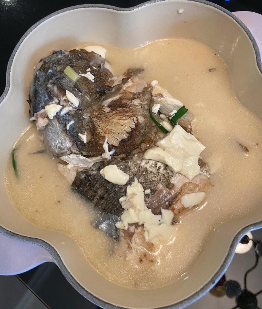 鱼头豆腐汤