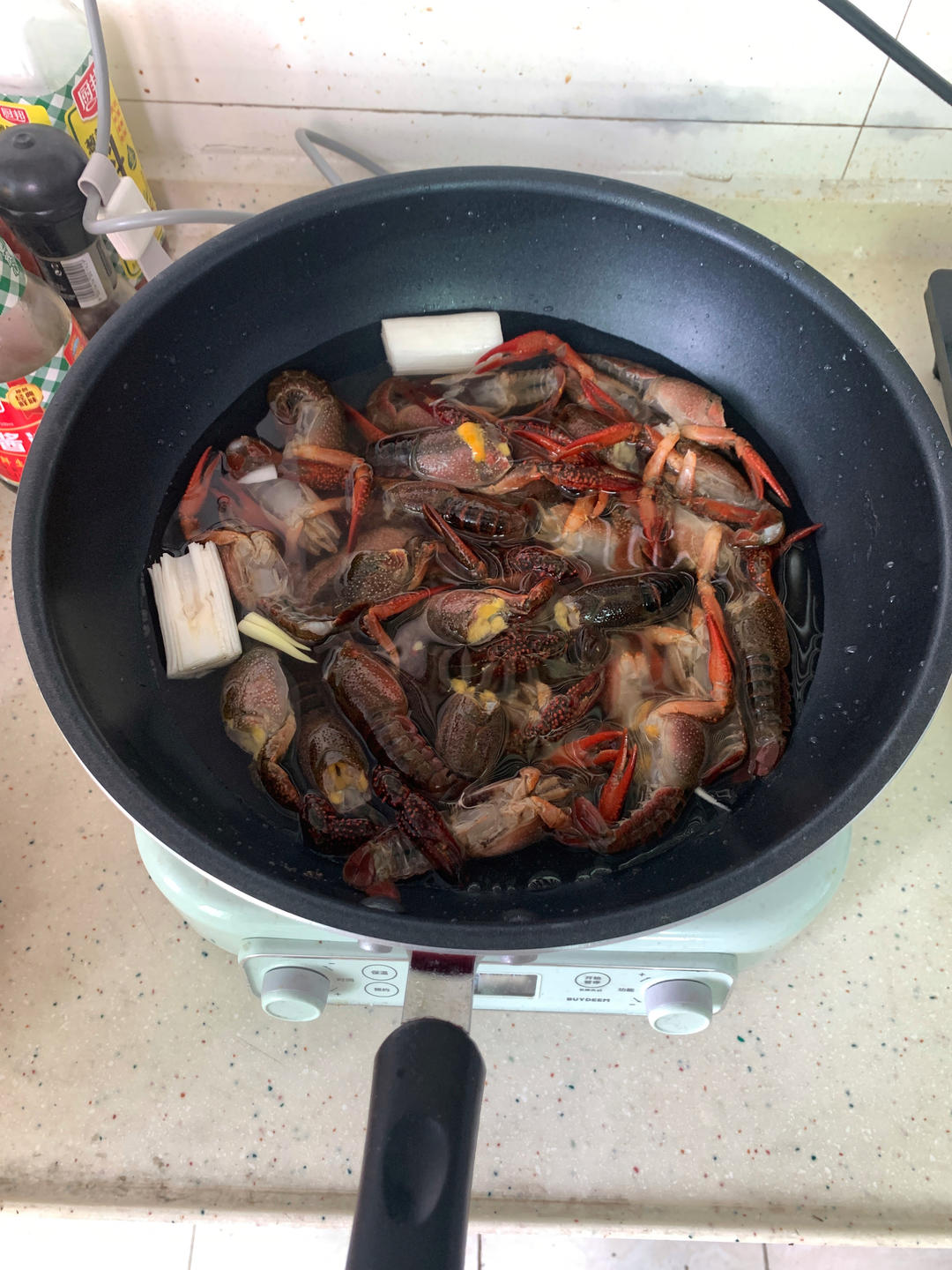 传统萝卜排骨汤【5-6月北鼎电磁炉食谱】