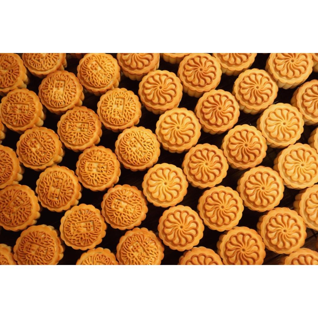 广式月饼——蛋黄莲蓉月饼