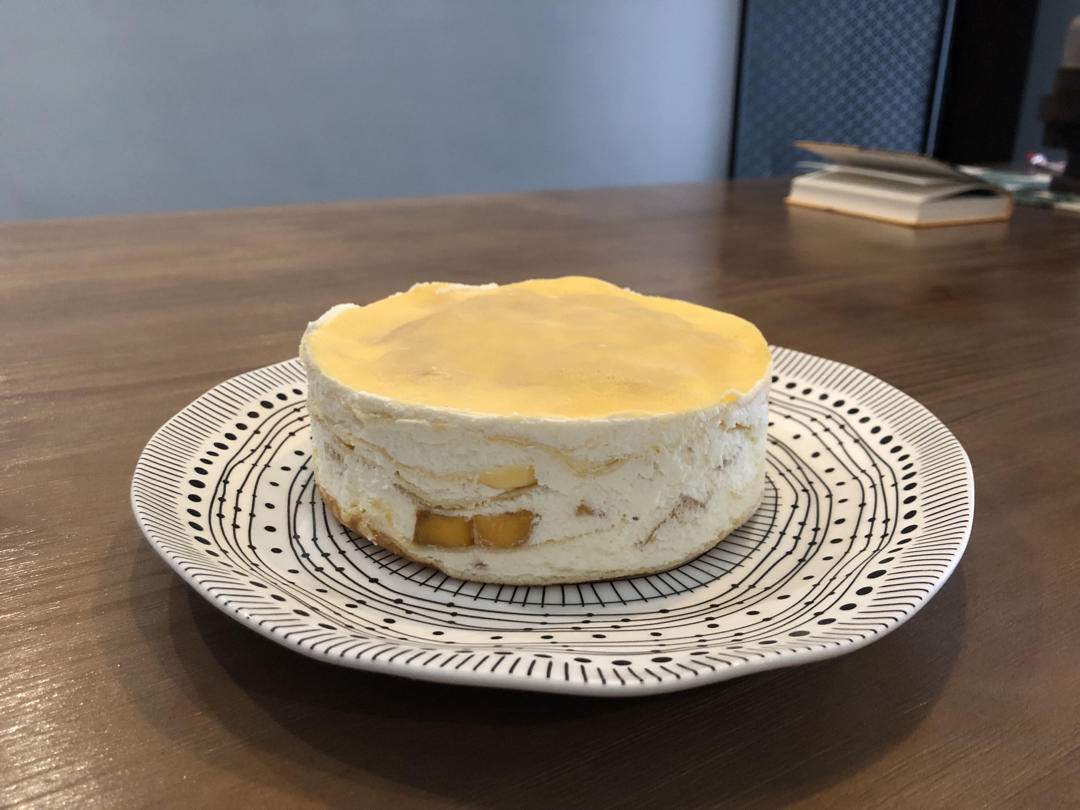 《Tinrry下午茶》教你做芒果班戟和芒果千层饼