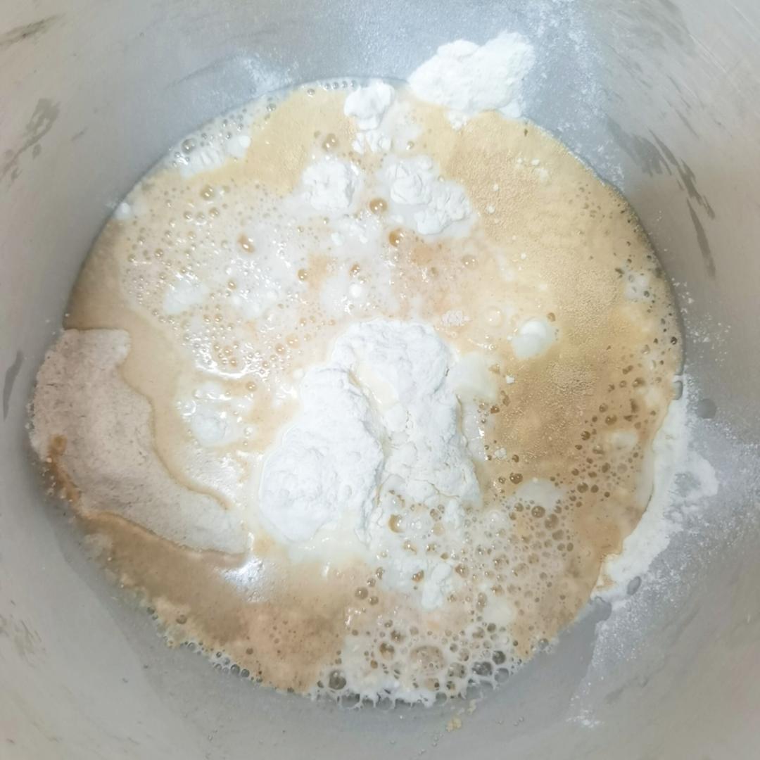 纯奶手撕吐司的做法 步骤1