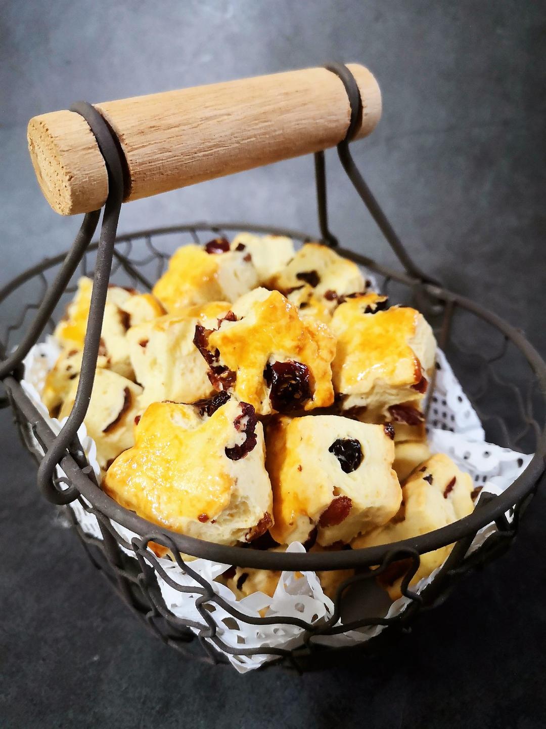 不用醒面，一次成功的葡萄干司康，好吃到爆