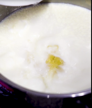 用豆浆就可以做的豆乳布丁，豆香浓郁，入口即化的做法 步骤2