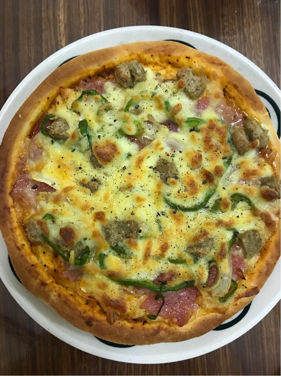 8寸纯手工什锦披萨