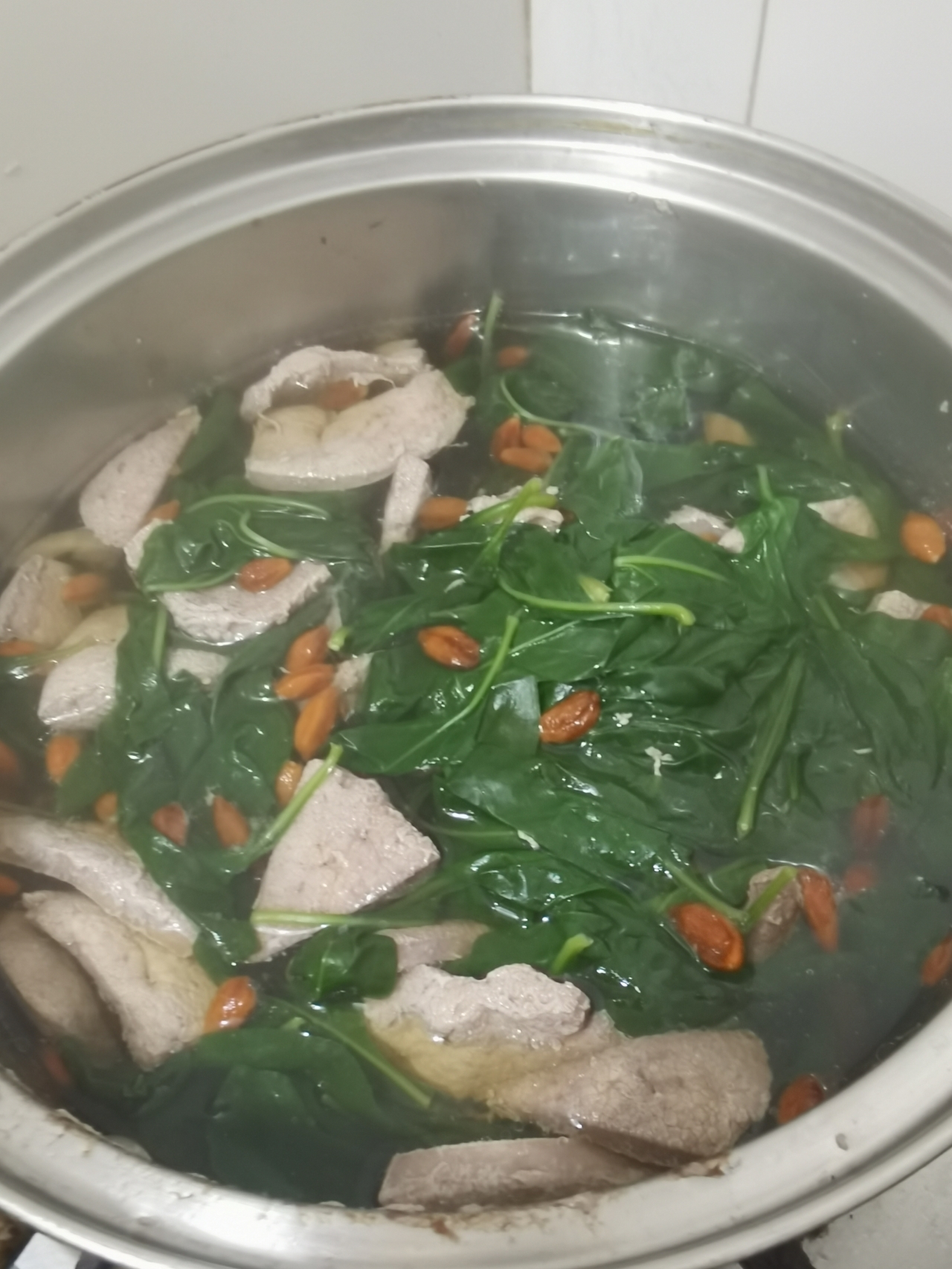 清肝明目猪肝枸杞汤的做法