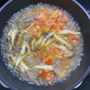 🔥春日补铁超级鲜美-猪肝瘦肉三鲜汤的做法 步骤15