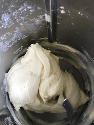 北鼎烤箱-超级软牛奶小面包的做法 步骤1