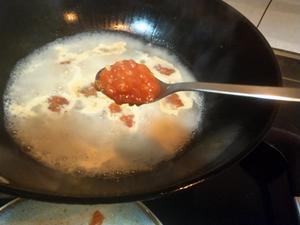 快手鸡蛋瘦肉汤—孕妇餐的做法 步骤3