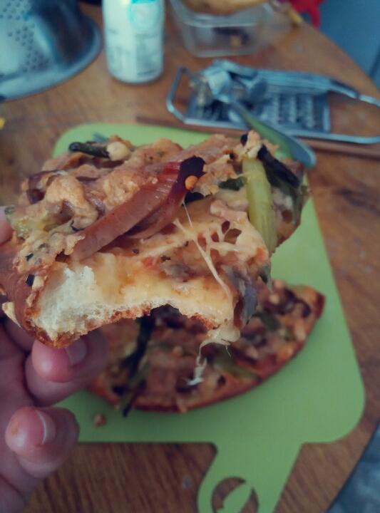 《Tinrry下午茶》教你做意大利薄底披萨