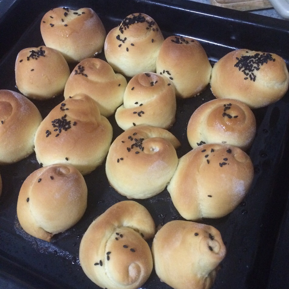 脆底蜂蜜小面包