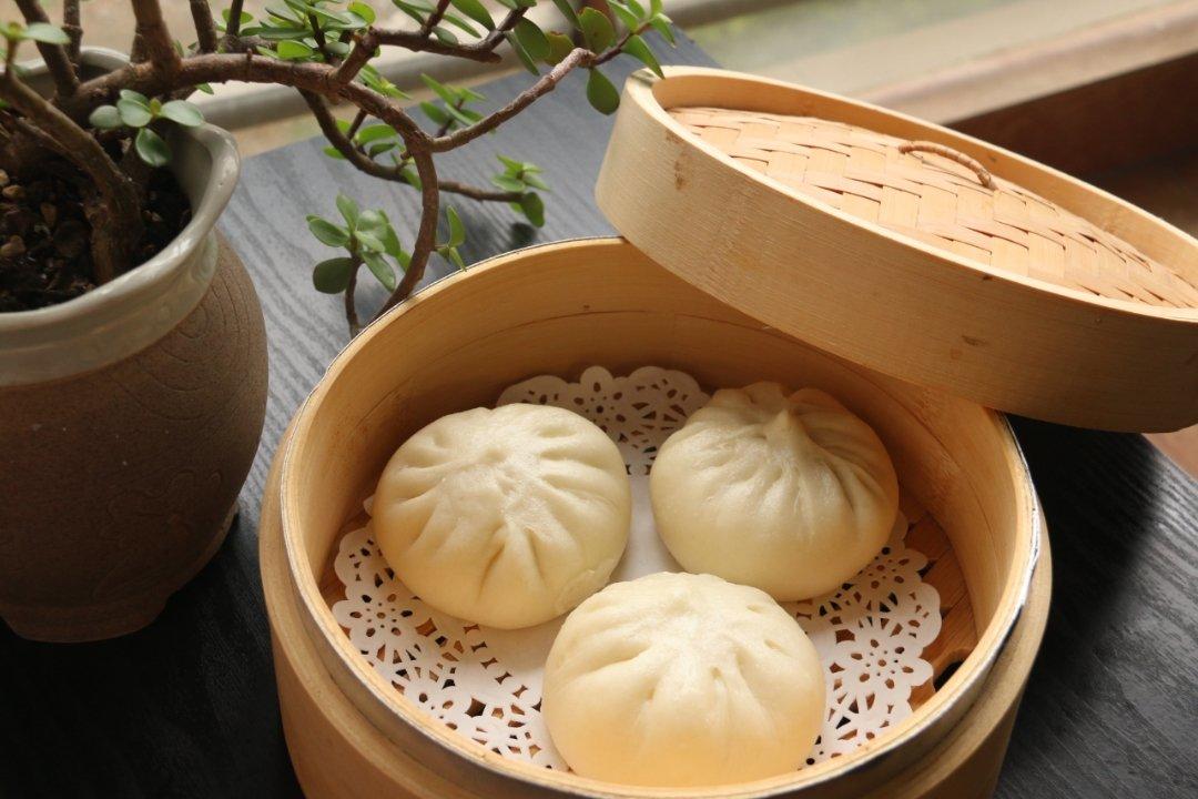 梅干菜蒸肉包子（面包机和面）