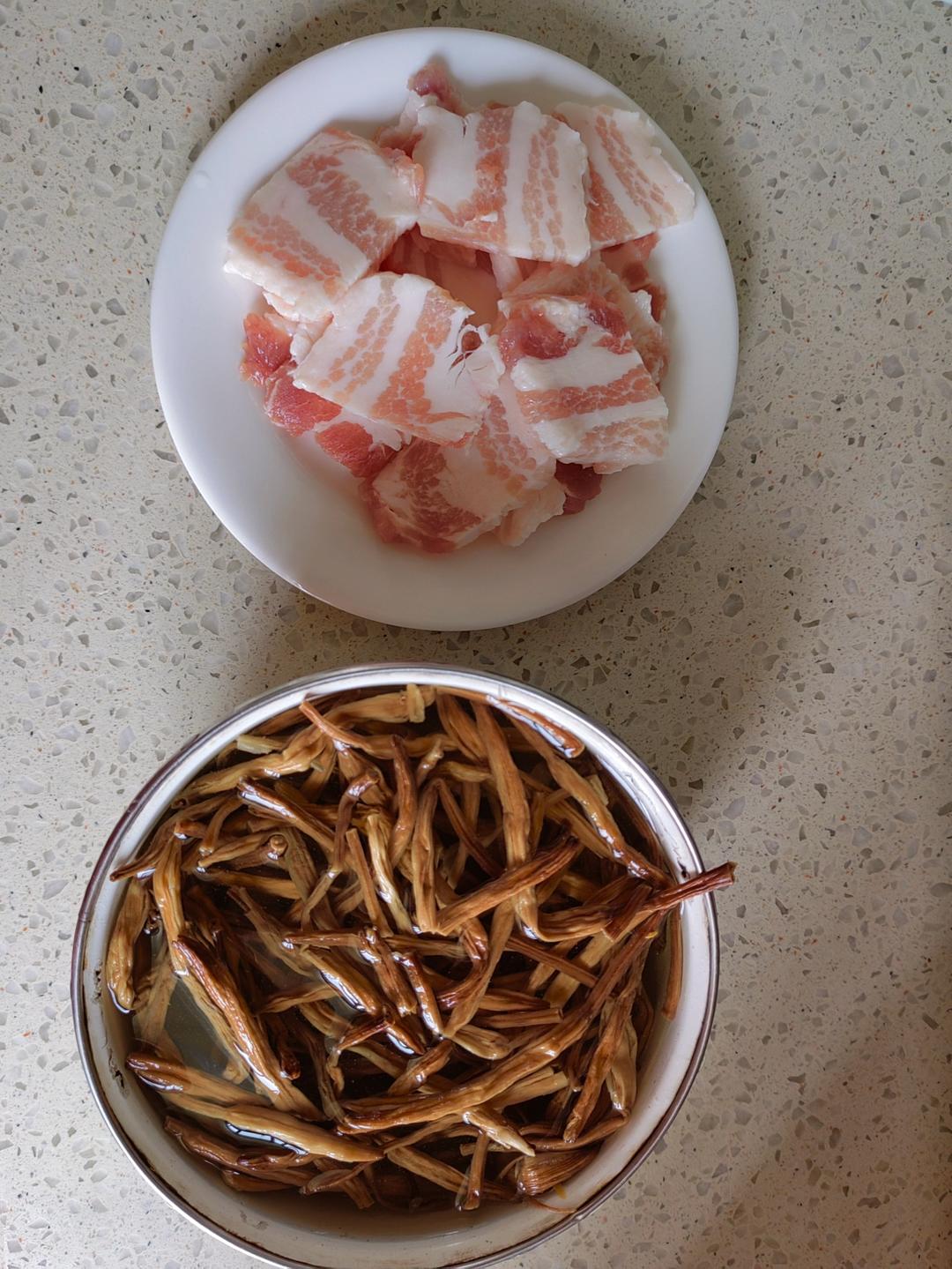 红枣姜奶茶【3月北鼎养生壶食谱】