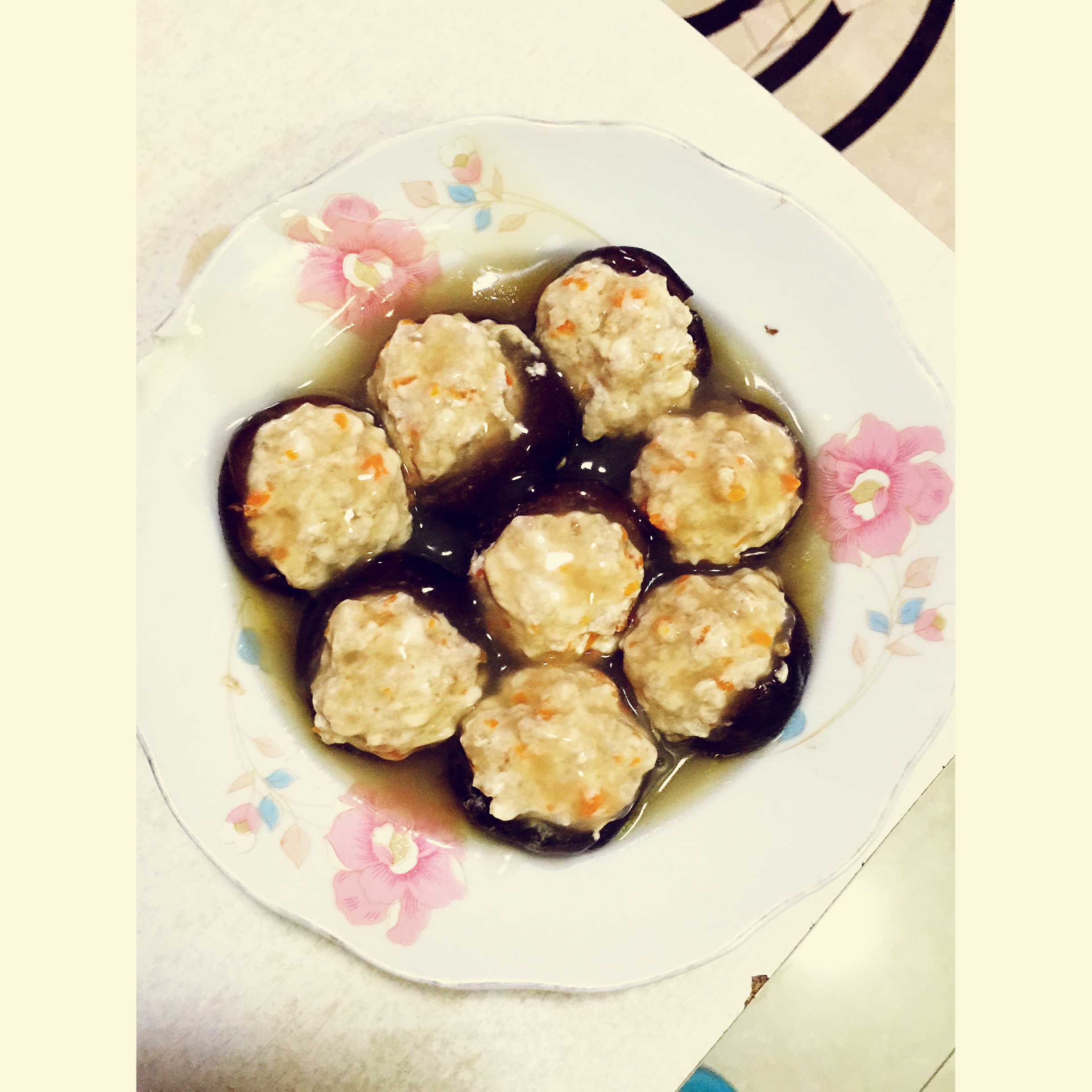 豆腐肉末酿香菇
