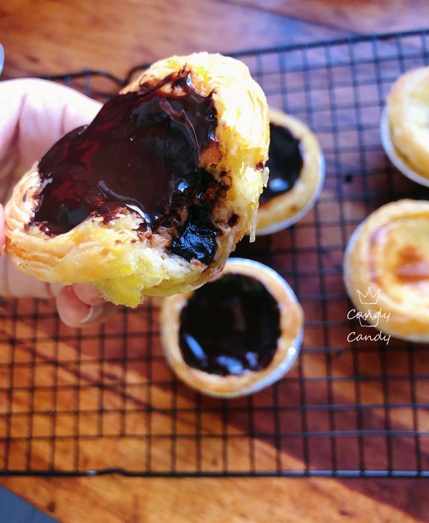 豆沙小怪做的香浓丝滑一口爆浆的巧克力脏脏蛋挞