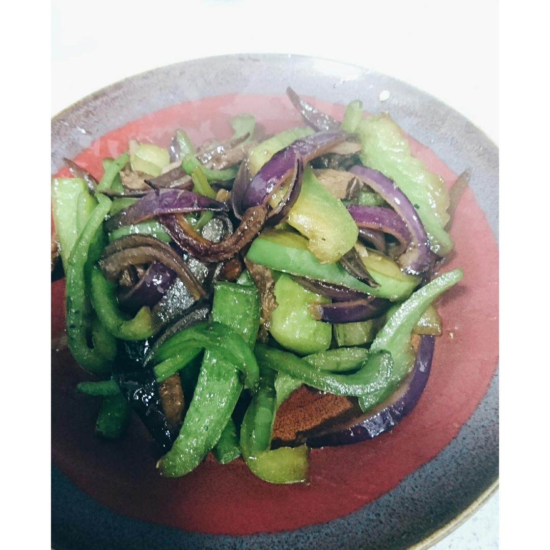 青椒牛肉炒豆干