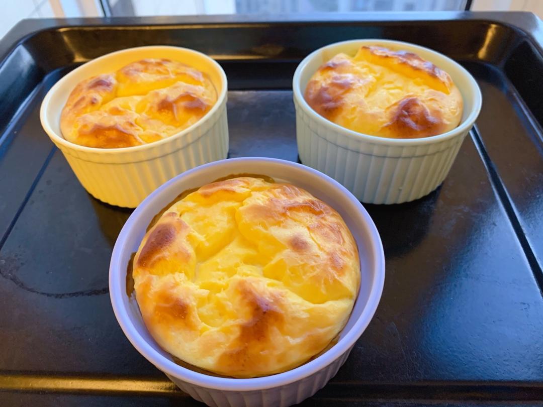 简易蛋黄布丁