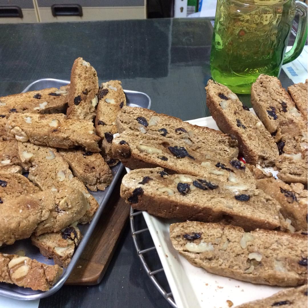 【健康零食】燕麦坚果意式脆饼