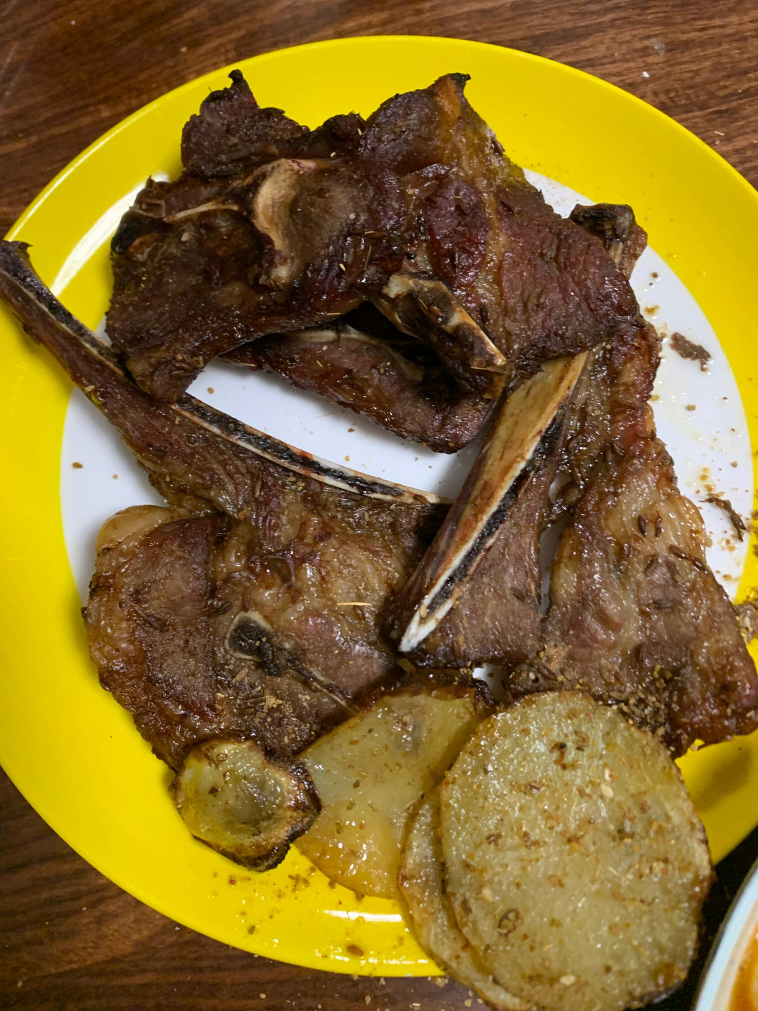 用空气炸锅做超好吃的烤羊排（附嫩肉腌制大法）