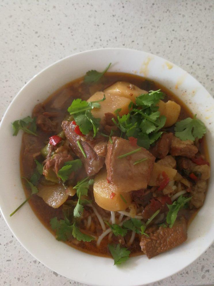 土豆炖牛腩