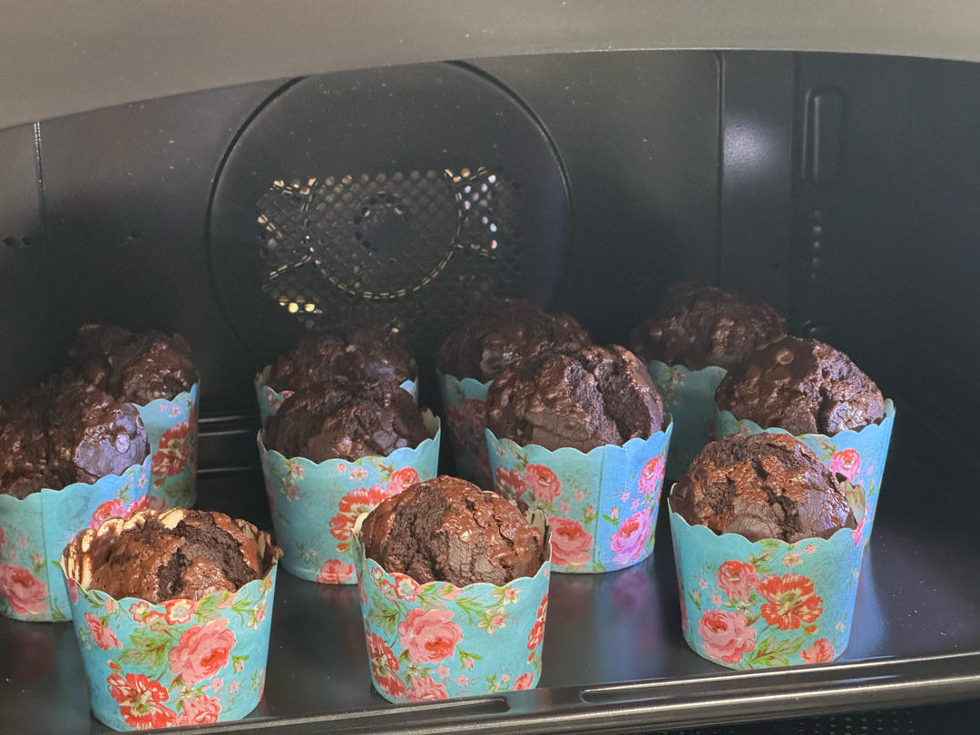 在家做巧克力蘑菇头麦芬蛋糕🍫