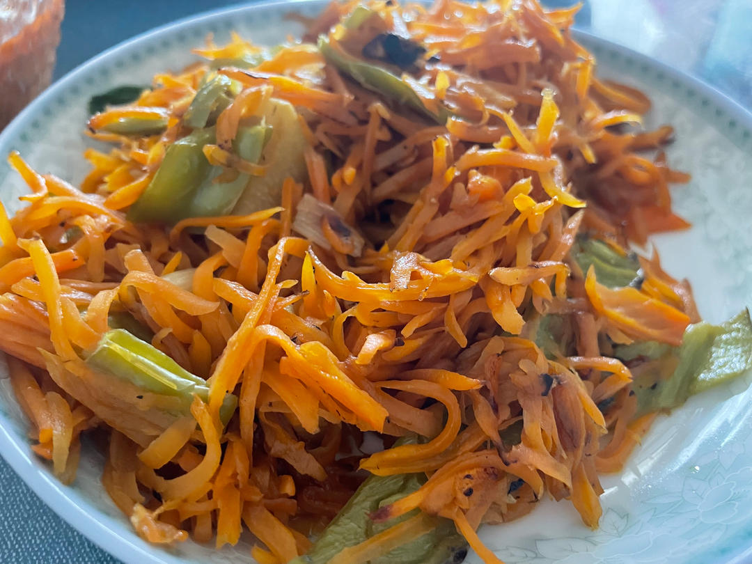🥕素炒胡萝卜丝🥕