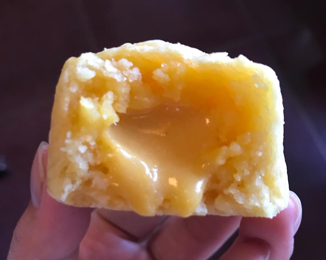 超好吃！【最像美心的】流心奶黄月饼的做法