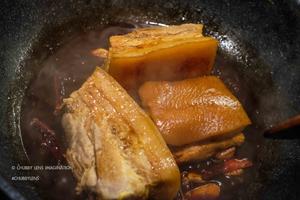 《老广3》中的一道神菜：咸蛋黄釀五花肉（金玉其中）的做法 步骤18