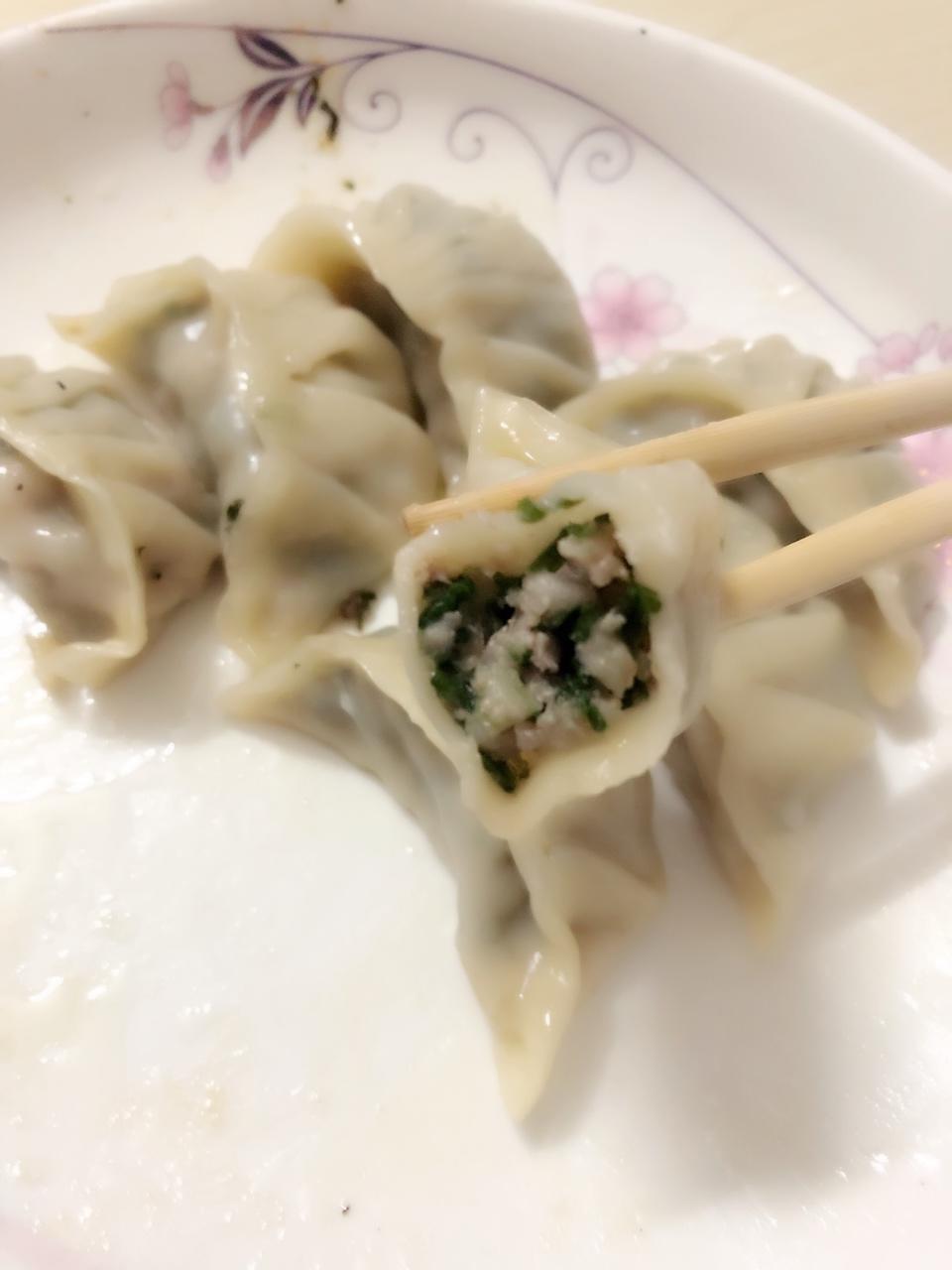 香菜猪肉饺子