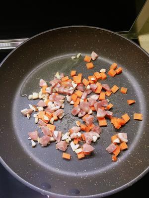 快手萝卜干炒饭的做法 步骤2