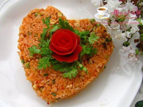 鸡肉泡菜炒饭的做法