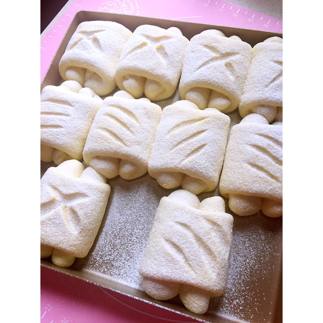 软到不知所措的牛奶卷
