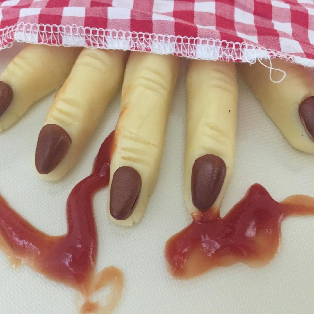 万圣节女巫的手指